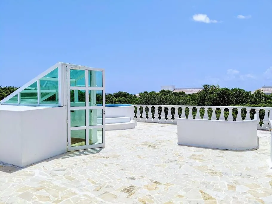 別荘 9Br 6Ba Large Groups! Best Location In Town Walk To Beach, 5Th Ave Cozumel Ferry, Shopping, Nightlife! Roof Plunge Pool!! Castillo Playacar Fase 1 25Max プレヤデルカーメン メキシコ